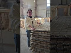 Gegalvaniseerde gelaste gabion bekleed met geotextiel gevuld met zand voor bescherming van defensieve barrières