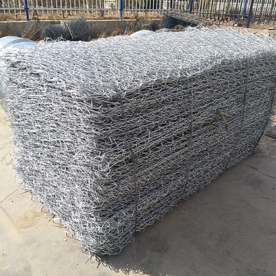 Pvc bedekte Gegalvaniseerd Gabion-Netwerk van de het Ijzerdraad van de Mandentuin 2*1*1m met een laag