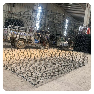 De hete Ondergedompelde Gegalvaniseerde Materiële Gabion-Gemakkelijke Steenkooi installeert