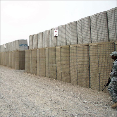 Zwaar gegalvaniseerd anti-corrosie HESCO defensieve militaire zand gevulde barrière muur in Canada