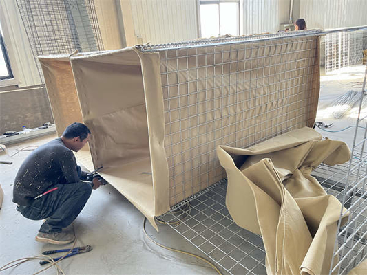 5mm Draad Beschermende Barrière 20 Cellen 1*1*1M 1*1*5M Flexibiliteit Zwart Gespannen Mesh Shield Guardian