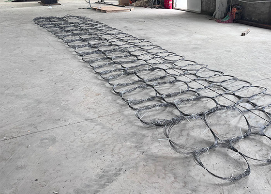 Gegalvaniseerde belemmeringsstructuur voor tanks met een laag zichtbaarheidsbarrière