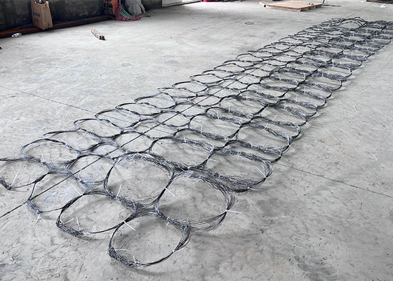 Verwarring vangen onzichtbare grens verdediging tank barrière draad mesh