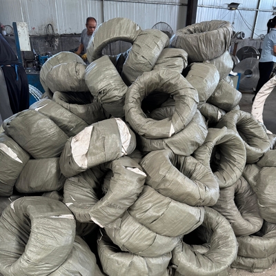 BTO-22 Warm gedompelde gegalvaniseerde prikkeldraad veiligheids hek enkel scheermes