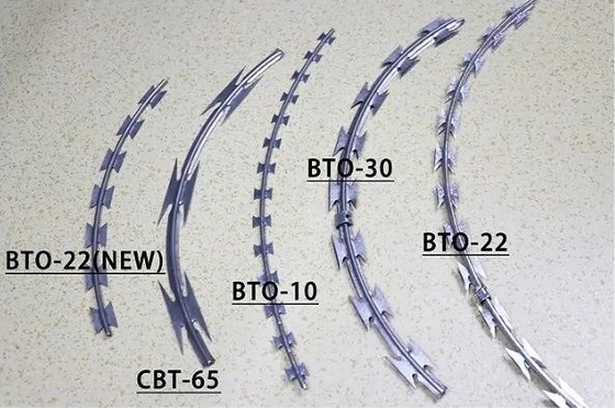 CBT Razor Barbed Wire Voor Versterking Anti-roest Razor Blade Barbed Wire Double Strand In Rolls