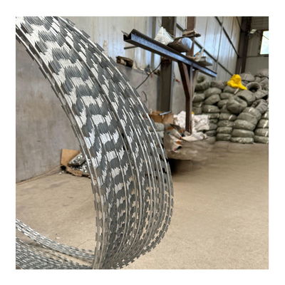 Groothandel Prijs Anti-Climb Razor prikkeldraad Vliegveld Gevangenis gegalvaniseerd hek
