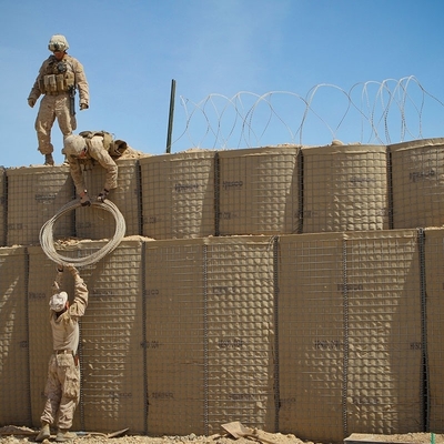 MIL10 2.21M Gesoldeerde Gabion Box Warm gedoopt gegalvaniseerd HESCO Aarde gevuld militaire kwaliteit barrières voor overstromingsbestrijding