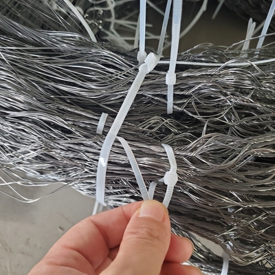 Anti Tank Track Wrapped Wire Mesh om de mobiliteit van de tank te verminderen