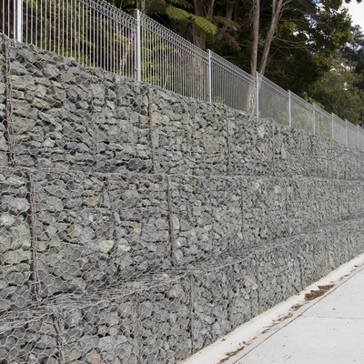 Opvouwbare met steen gevulde gabions, geweven voor rivieren en onder bruggen