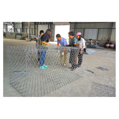 Fabrieksdirecte Gabion Mand Fabrikant Hot Dip Verzinkte 2x1x1m Zeshoekige Geweven Steen Kooi voor Rivieroever Bescherming