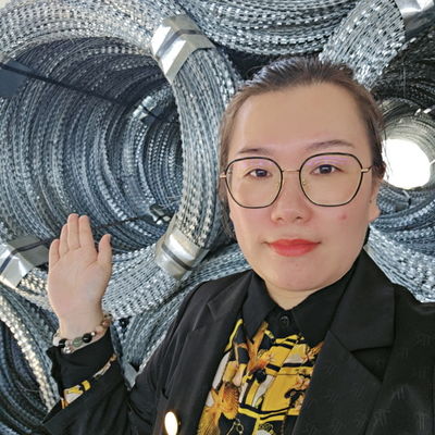 Versterk met Egoza Concertina prikkeldraad hek voor maximale veiligheid