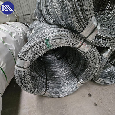 Verbeterde Veiligheid Boerderij Anti-Klim Hoge Kwaliteit Tuin Gevangenis Bescherming Elektrisch Scheermes Prikkeldraad