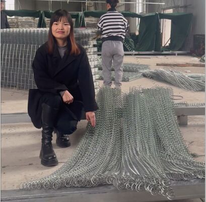 Mil 6 Geotextiel en militaire rivierbescherming 5 mm defensieve barrière