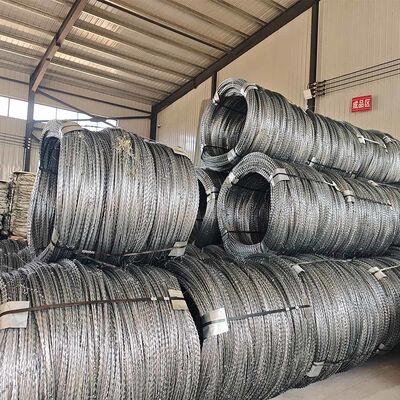 Thermisch verzinkt mesprikkeldraad Scheermesprikkeldraad Boerderijbeveiliging Anti-klimmen