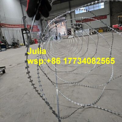 Razor Barbed Wire met warm gegalvaniseerd staal volgens EN10346 met een bandbreedte van ten minste 19 millimeter voor veiligheid