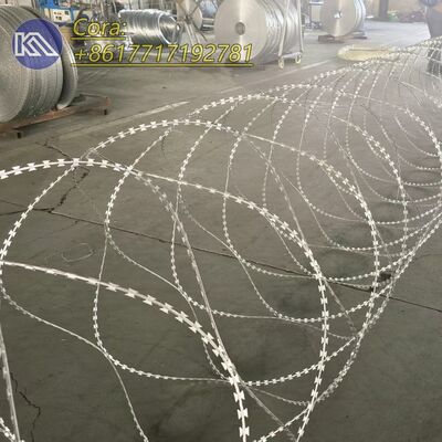 Grensbeschermingshek van gegalvaniseerd BTO 22 scheermesdraad