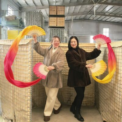 Niet-geweven geotextiel defensieve barrière met 3 inch bij 3 inch mesh gat grootte Biedt superieure overstroming en militaire verdediging