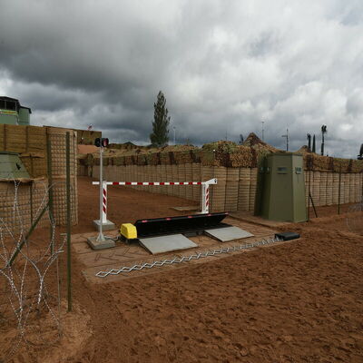 Ballistische omtrek Verdediging Beschermende bescherming Beveiligingsbevestiging Barrière 5 mm Draad Bastion Gabion Muur Zand Gevuld Voor overstromingen Beveiligingsmuur
