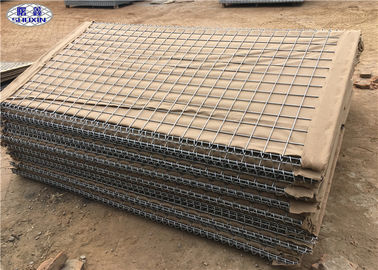 Geotextile Gevoerde HDP Gegalvaniseerde aarde - gevulde HESCO-Barrière voor Militaire Preotection