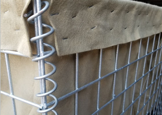Gegalvaniseerde Geotextile van de Omheiningsbastion military barrier 300gsm van Hesco van de Staaldraad