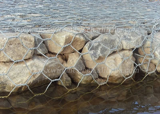 Met een laag bedekte Manden 7x9cm van de Behoudende Muurgabion van de steenkooi Galfan Mesh Hole