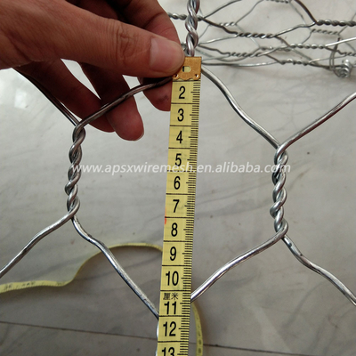 De lage van de de Draadsteen van het Koolstofijzer Kooien 8*10 Cm Mesh For River Wall Protection van Gabion